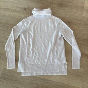 Athleta Cashmere Serenity Turtleneck in Pearl Pink XS